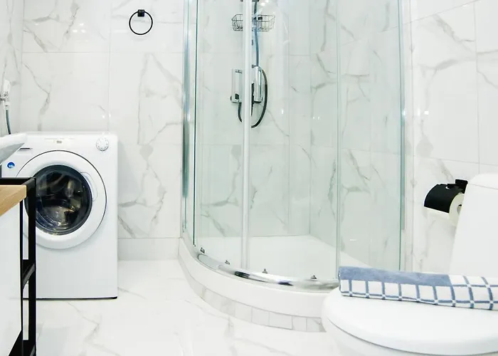 Ersi Boutique Skgcenter Msliving Apartment